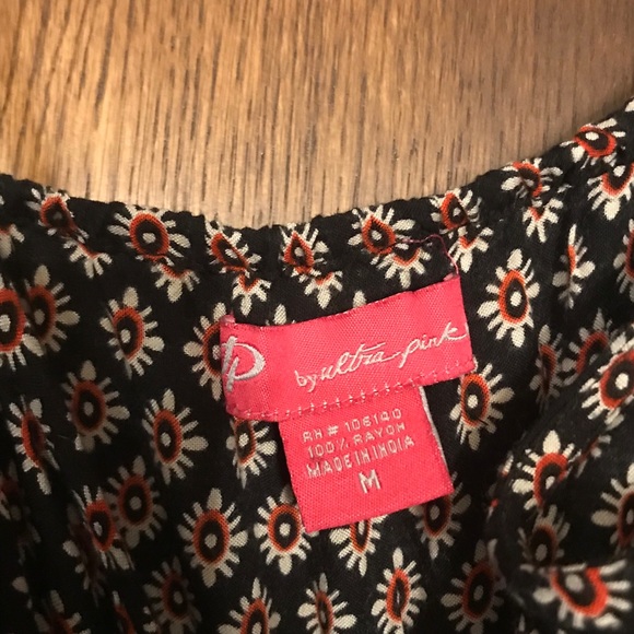 Ultra pink brand romper - Picture 2 of 2